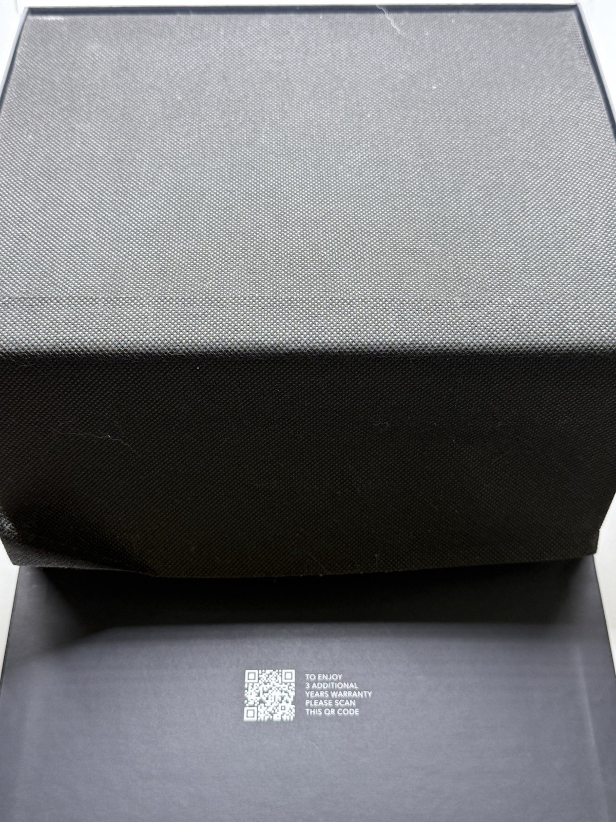 Zenith Defy Men’s Black Watch – 03.9300.3620/21.I001