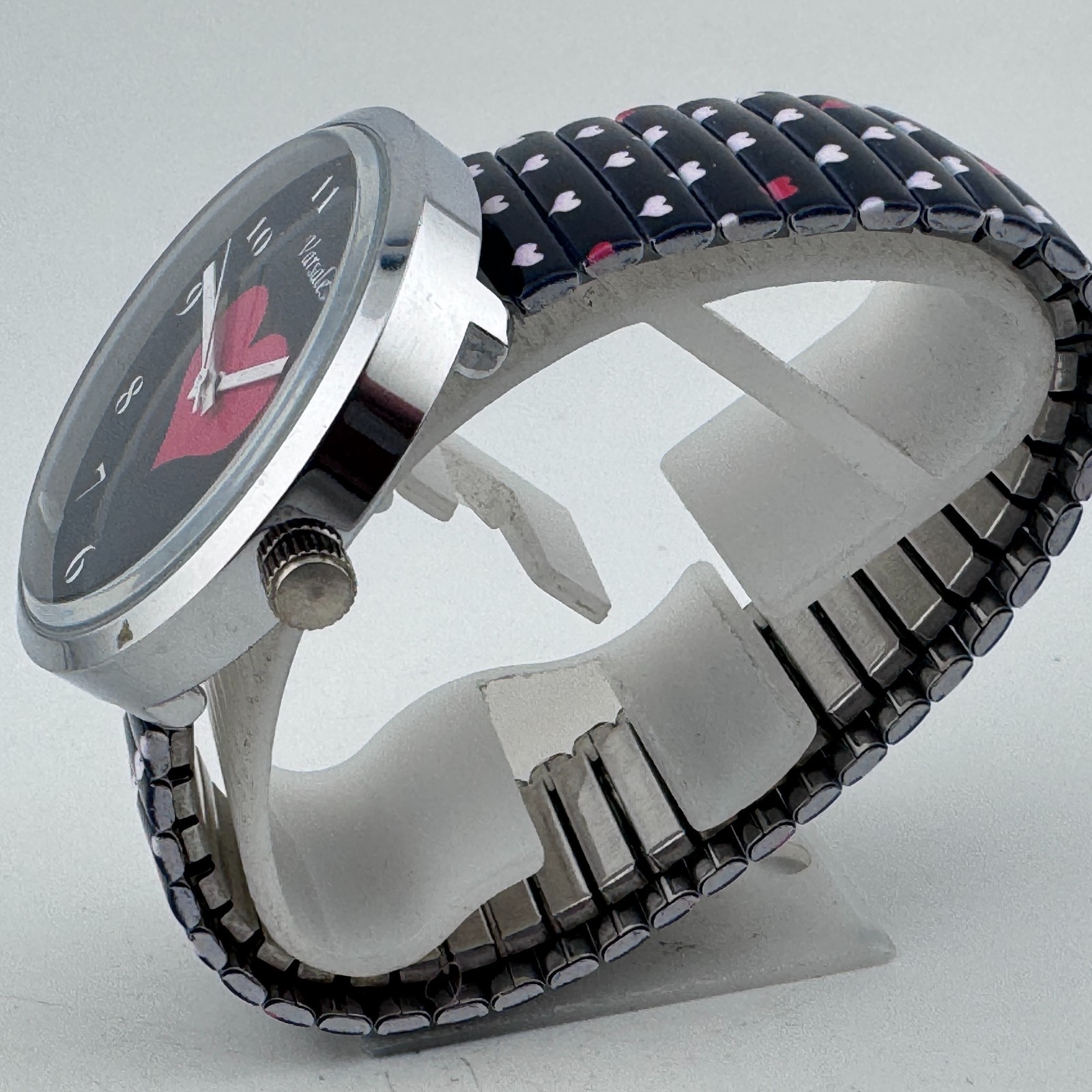 Varsales Quartz Watch Unisex Silver Black Hearts Stretch Japan Analog New Batter
