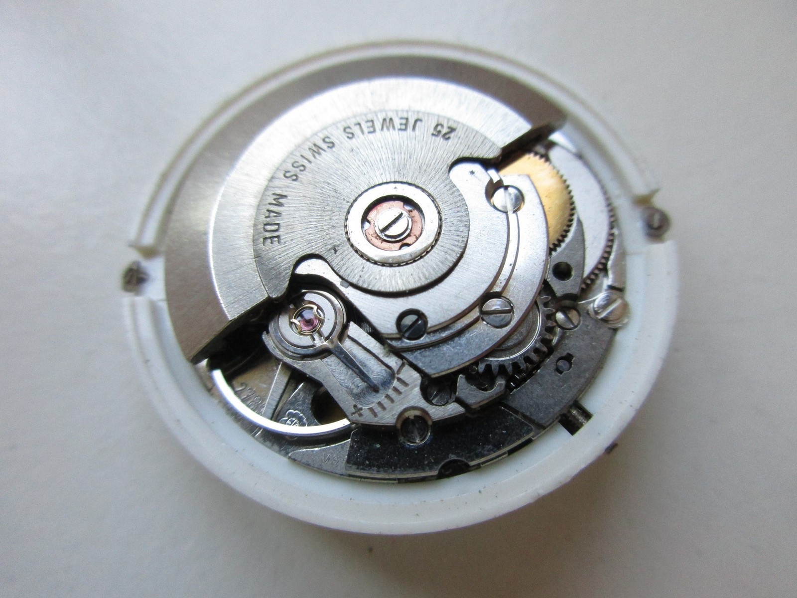 ETA cal. 2783 Swiss automatic watch movement – Tusal dial -date at 3 – running