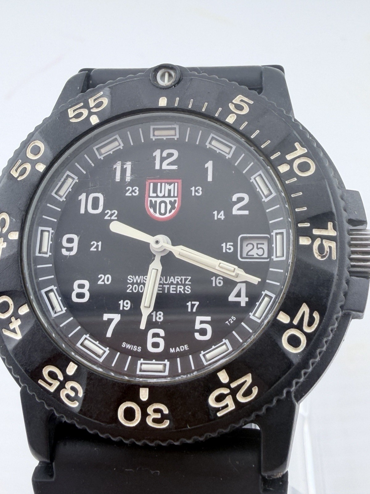 Luminox Navy SEAL 3000/3900 V3 Swiss Quartz 200M Black Dive Watch Runs Great
