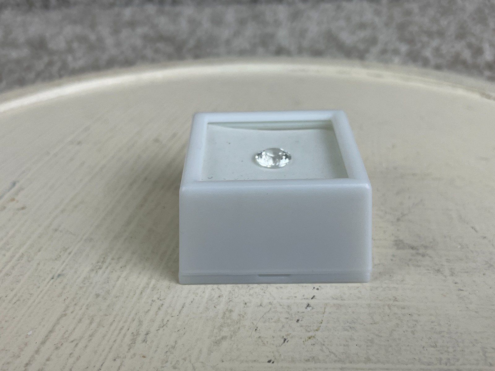 2.50 Carat 8MM Round Diamond White YAG Yttrium Aluminum Garnet Faceted Gemstone