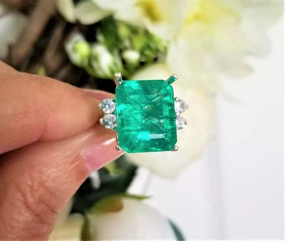 4.50Ct Lab-Created Green Emerald Solitaire Engagement Ring 14K White Gold Finish
