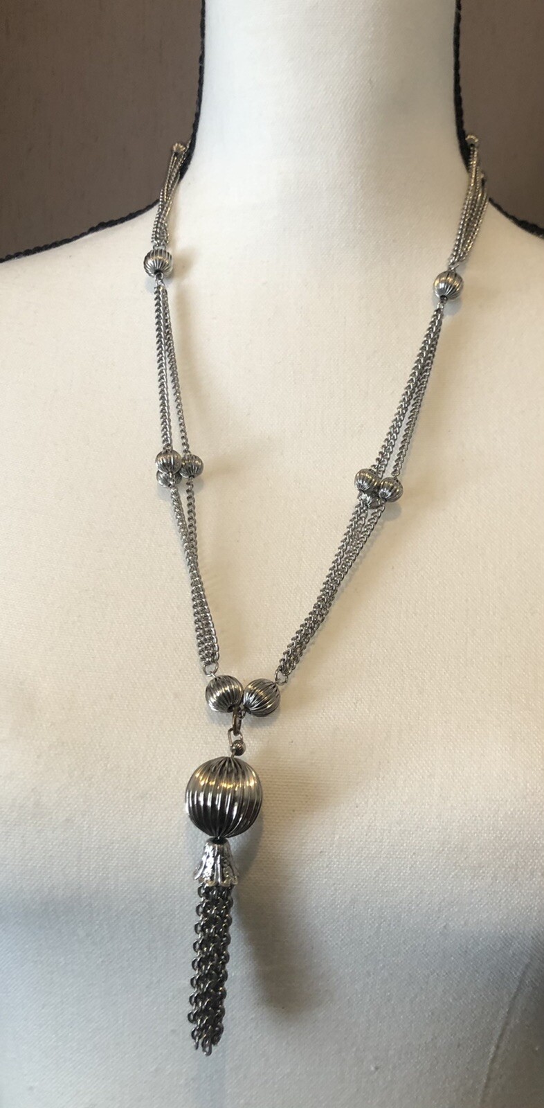 Contemporary Layered Chain Tassel Necklace Costume Jewelry 2362 GO24D23