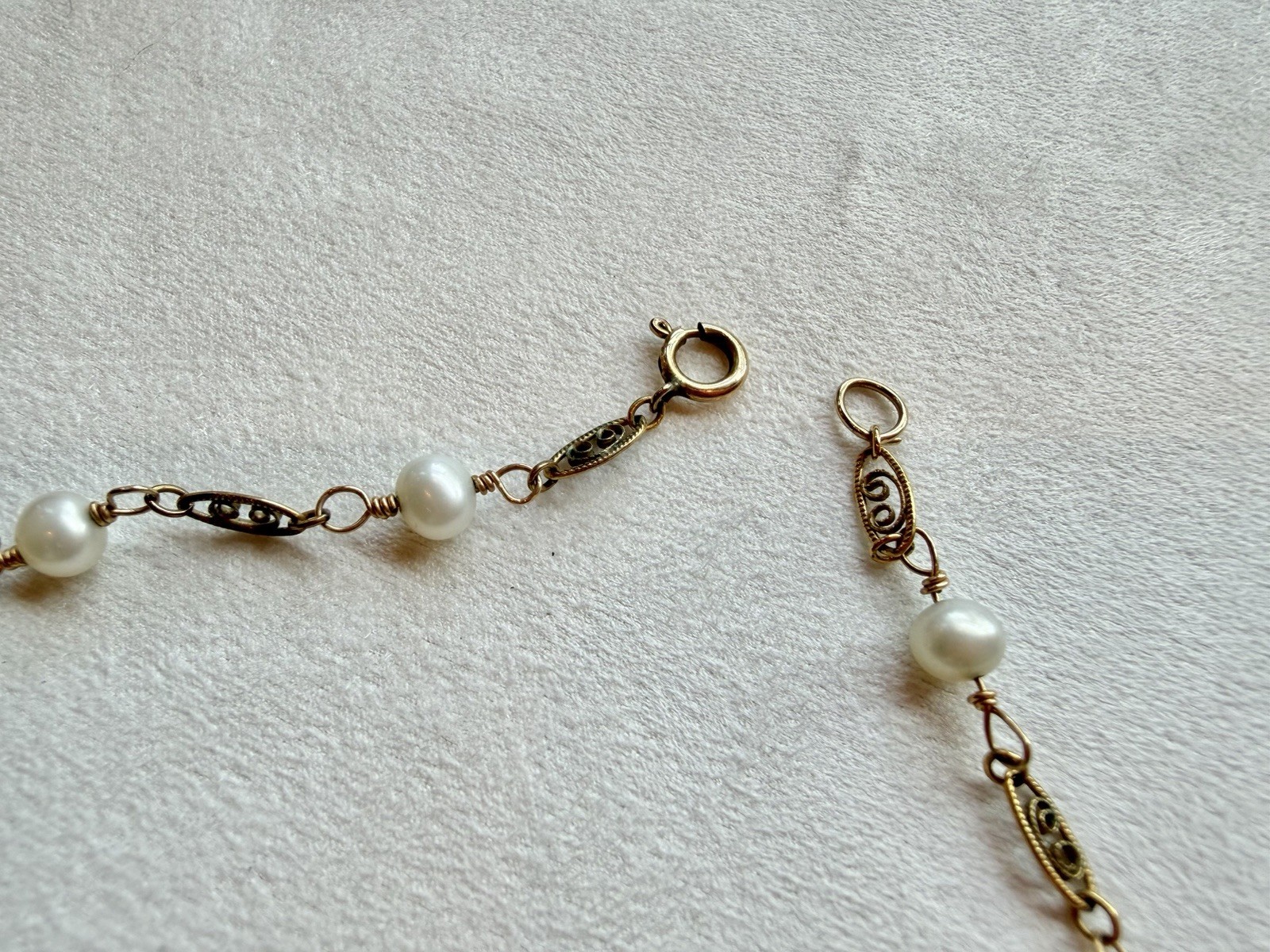 Vintage 14K Gold Filled Freshwater Pearl Necklace Filigree Station Estate