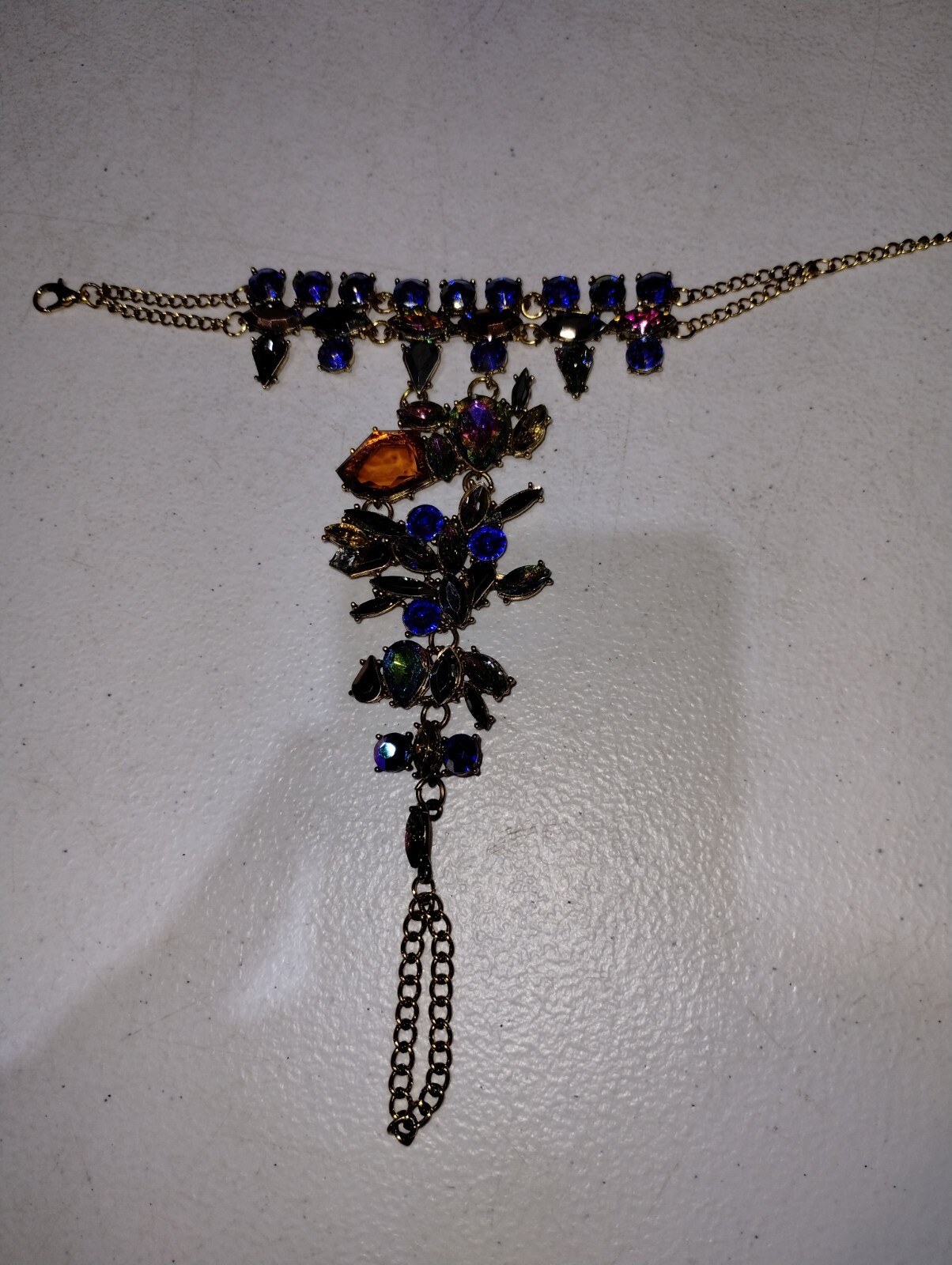 Women’s Izzy & Liv Stoned Necklace, Comes As Shown, Missing A Couple Stones #T3