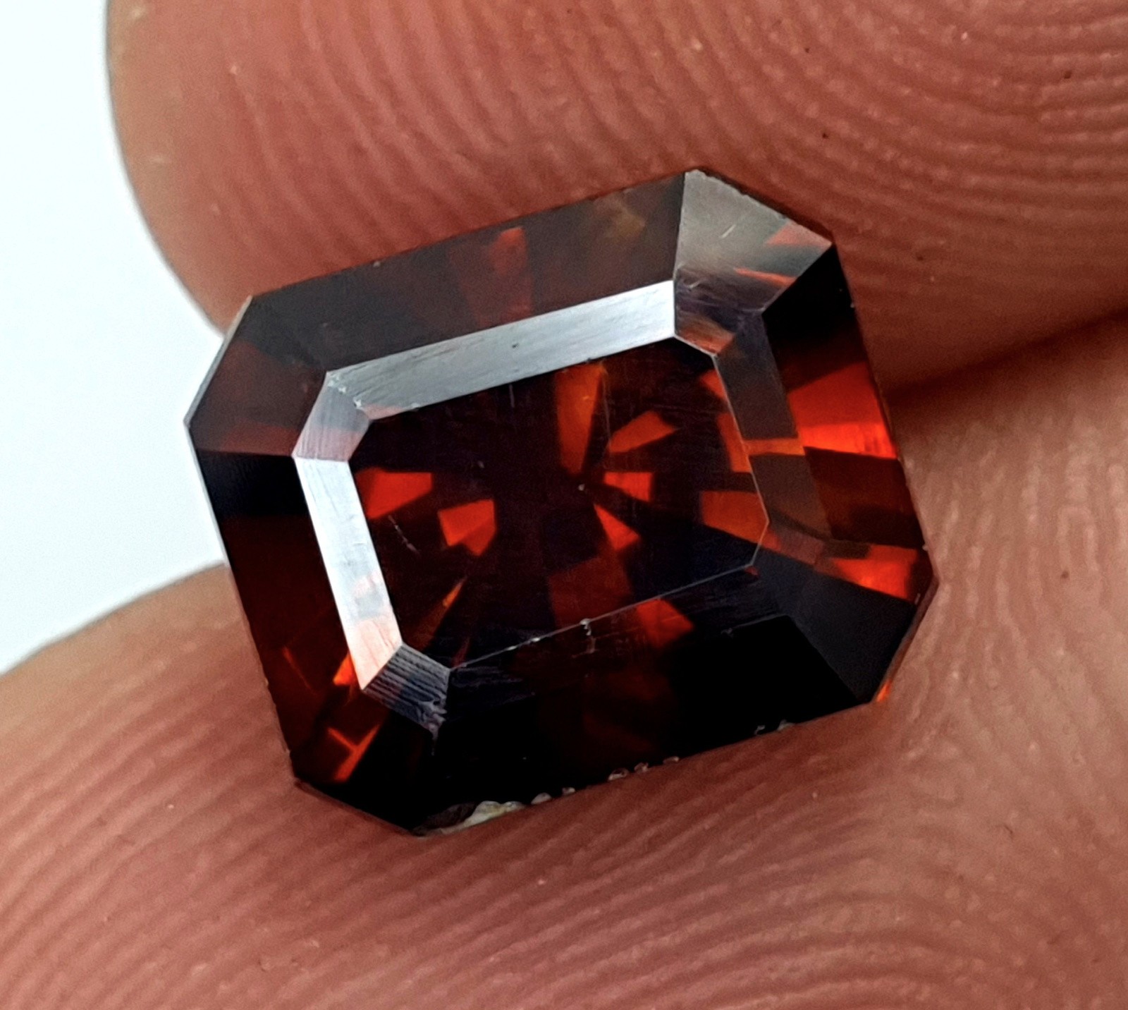 5.25 Carats Natural Hessonite Garnet Loose Faceted Gemstone