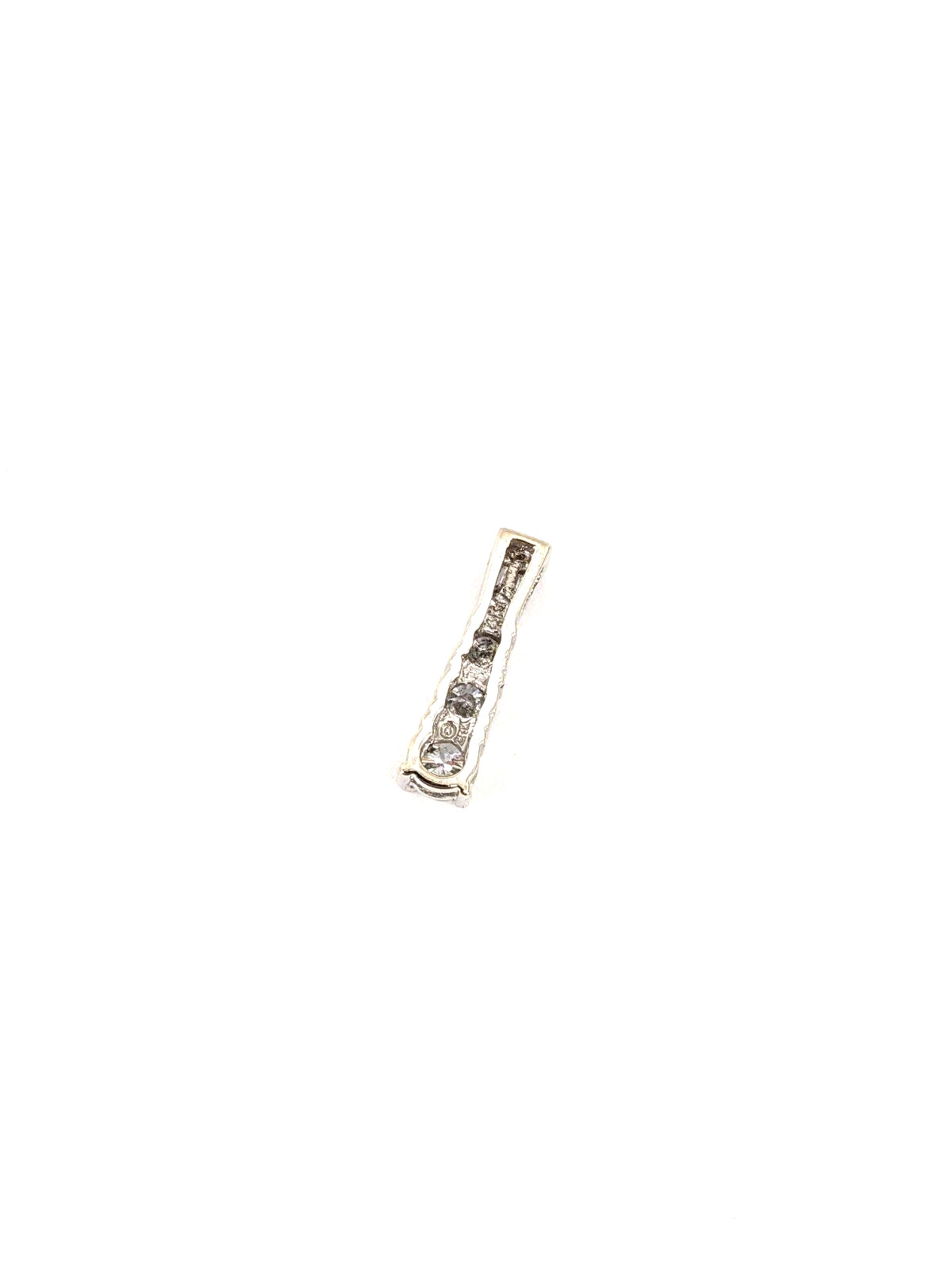 14KT White Gold 0.80dwt Diamonds Pendant Approx. 0.50cttw