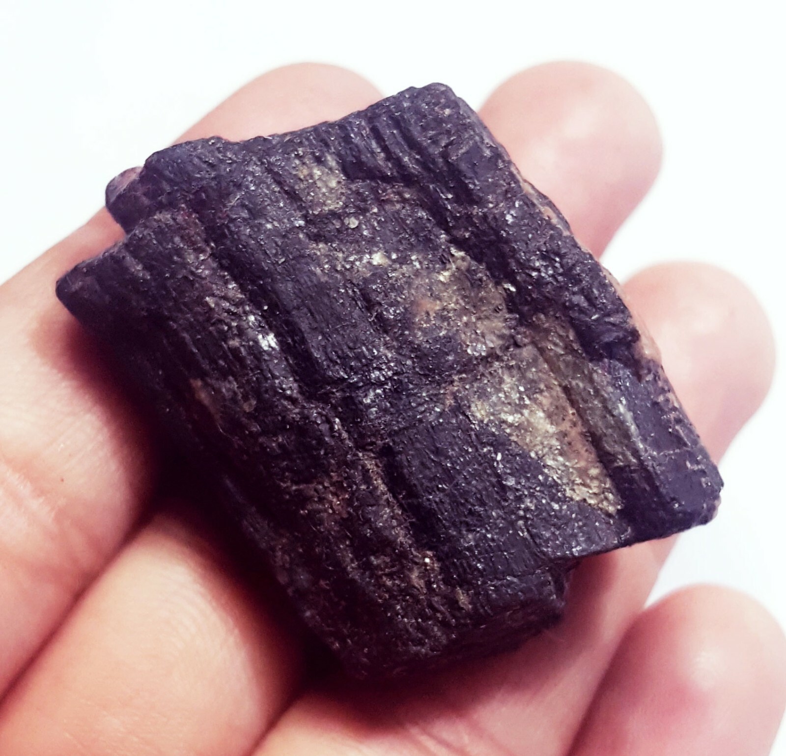 Loose Gemstone 100% Natural Black Tourmaline Rough 147.65 Ct Certified