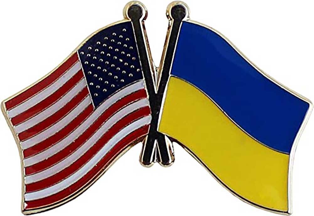 Show support for Ukraine, US and Ukraine crossed flags lapel pin, made in USA