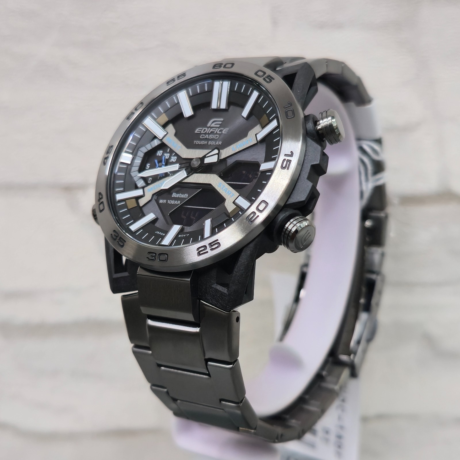 Casio Edifice Smartphone Link ECB-2000DC-1ADF Black Dial  51mm  New Men’s Watch