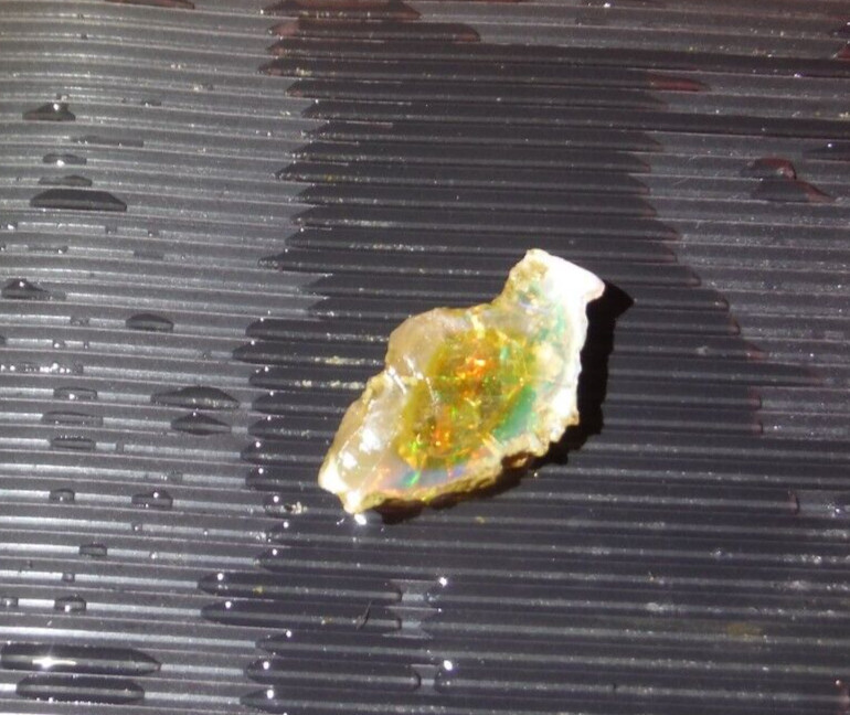Large 39 Carat Ethiopian Welo Opal Rough with Fire & Color USA FAST SHIPPING
