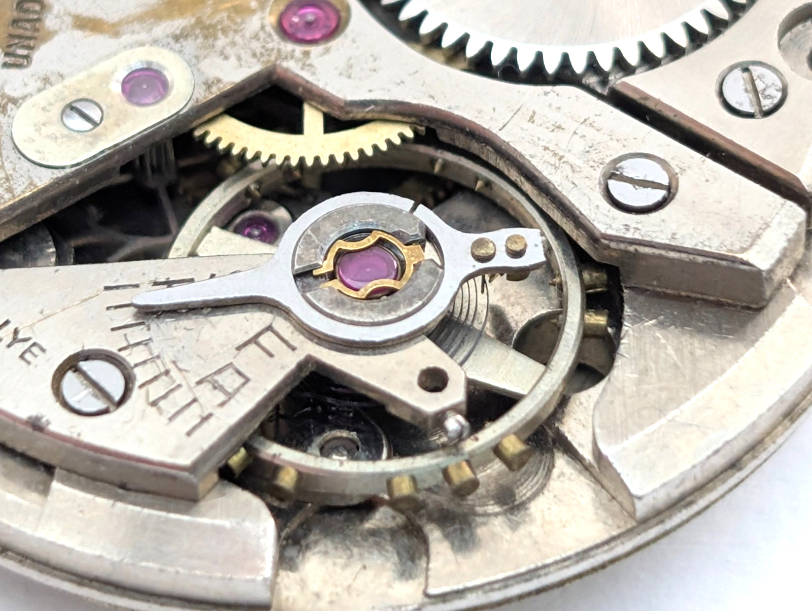 HERALD Aureole 17j WWII Military Style Field Watch 26mm Movement PARTS or REPAIR