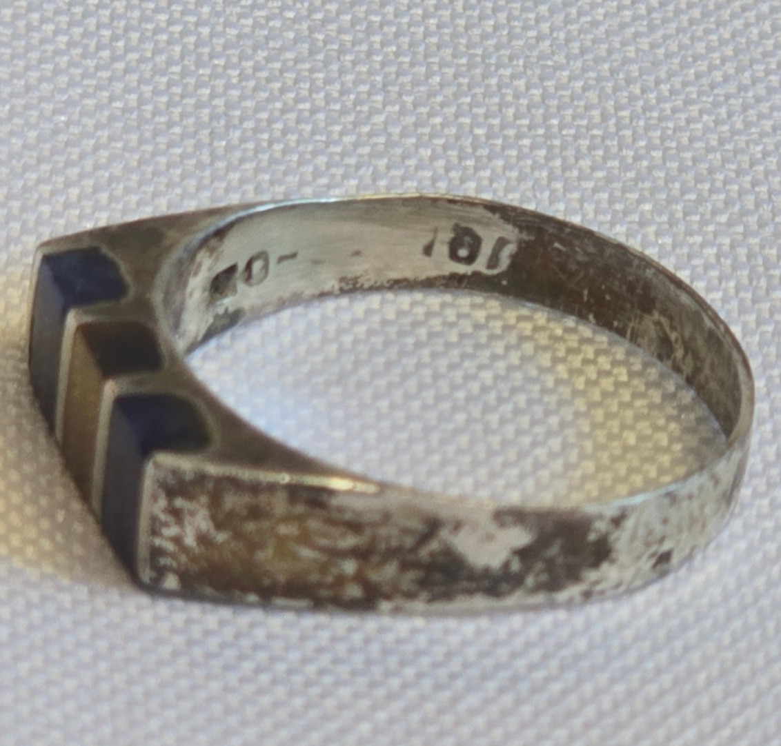 Sterling Silver Ring 3.29g Fine Jewelry Size 8.25 Band Multicolor Stones *READ*