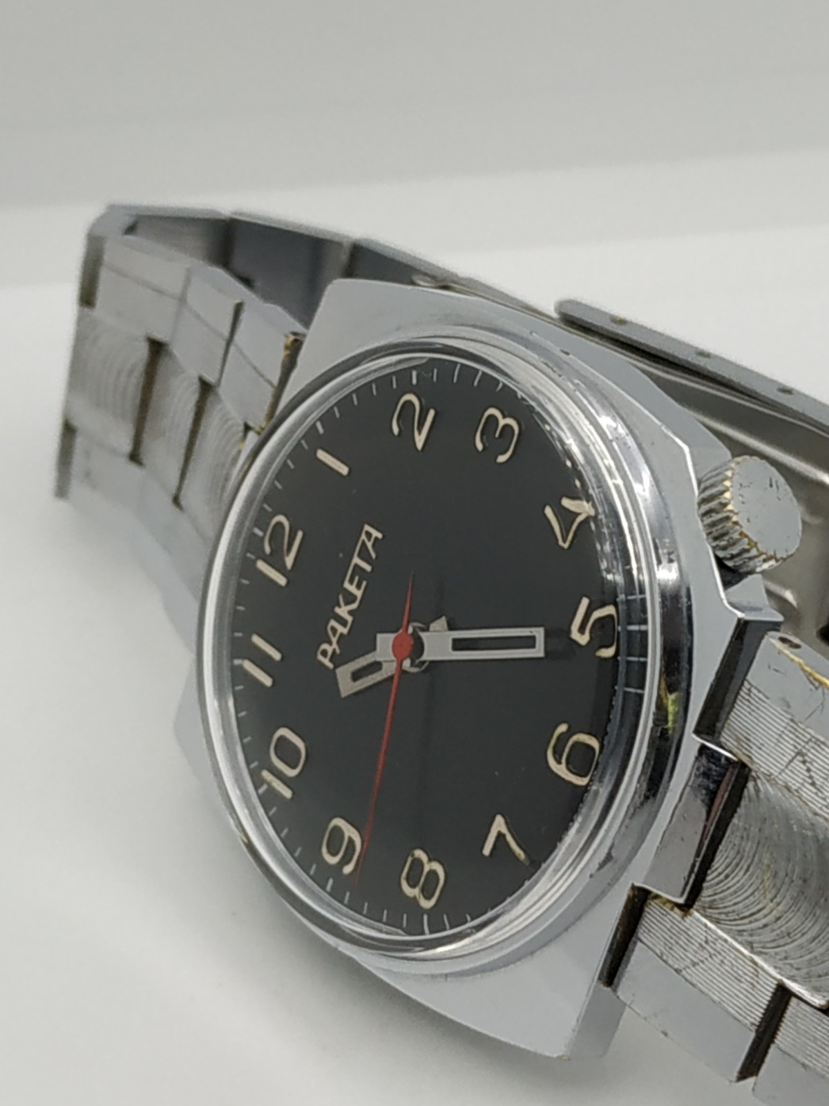 Men’s Dress Vintage USSR Watch RAKETA Mechanical 2609.HA Retro Soviet Black Dial