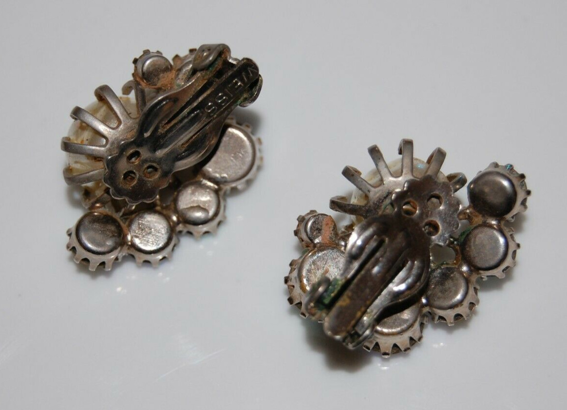 ELEGANT VTG MCM WEISS BAROQUE FAUX PEARL AURORA BOREALIS CRYSTALS CLIP EARRINGS