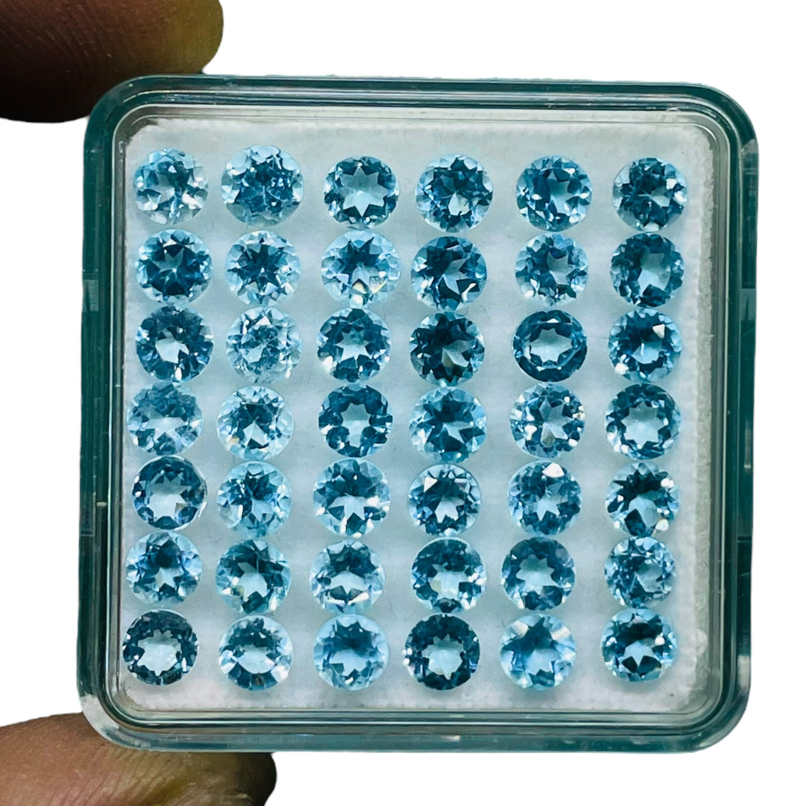 VVS 20 Pcs Natural Sky Blue Topaz 4mm Round Cut AAA Quality Loose Gemstones Lot