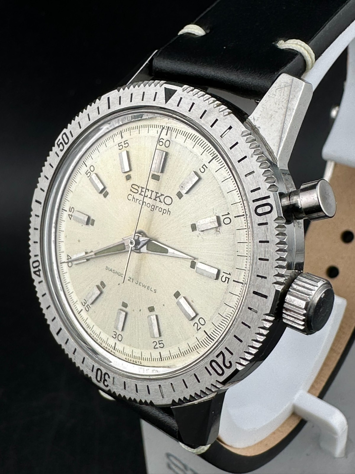 1964 Seiko Monopusher Chronograph Men’s Manual Wind Silver Dial 37.5mm 45899
