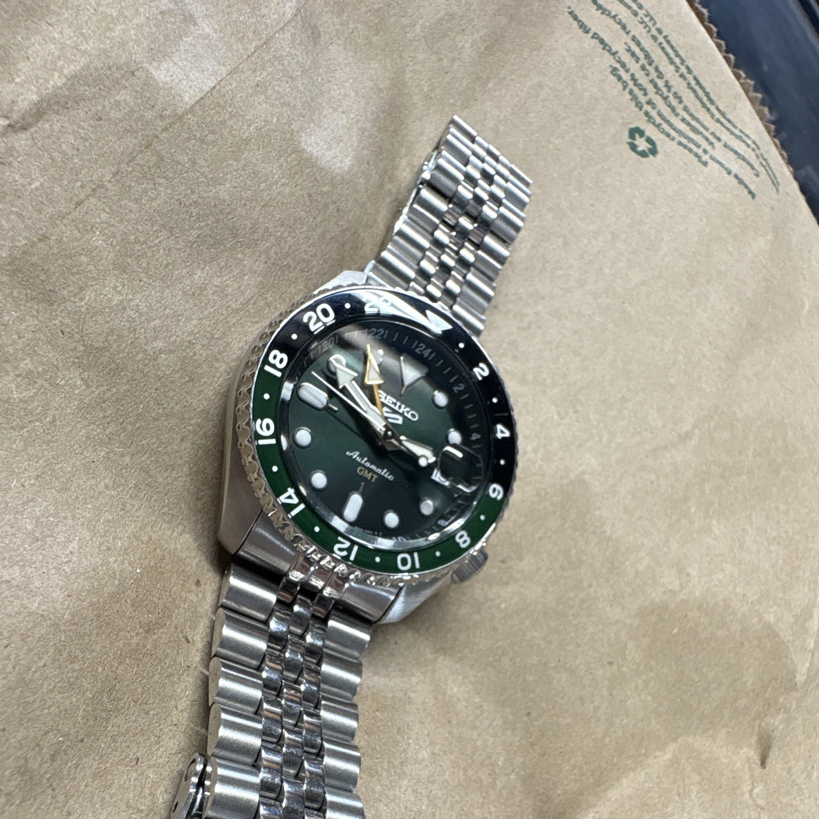 Seiko 5 Sports SSK035 Automatic GMT Green
