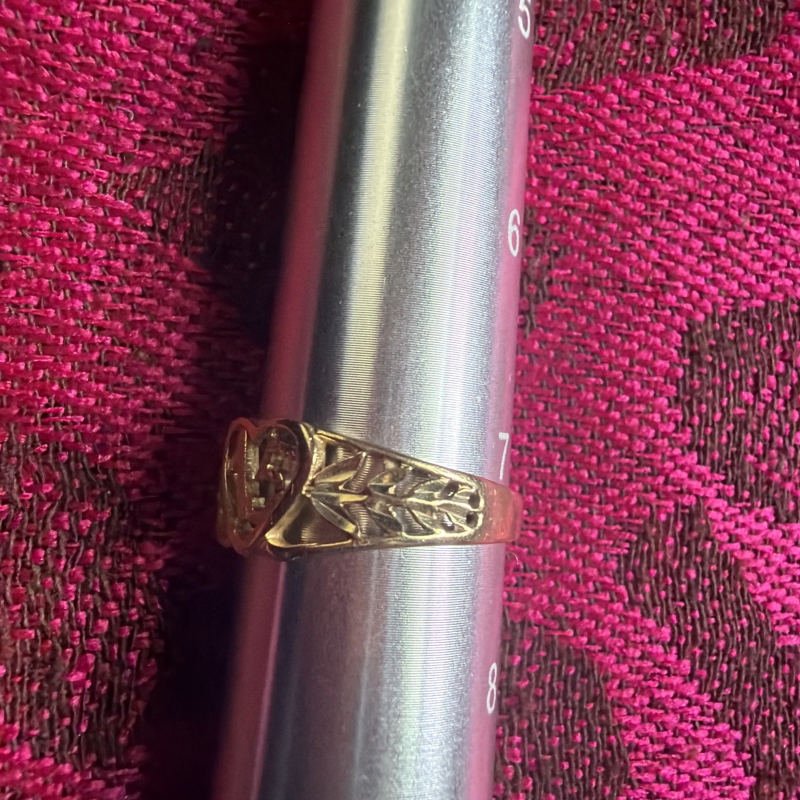 14k GOLD RING SWEET 15 YELLOW 2.4 GRAMS 7.25 INCHES