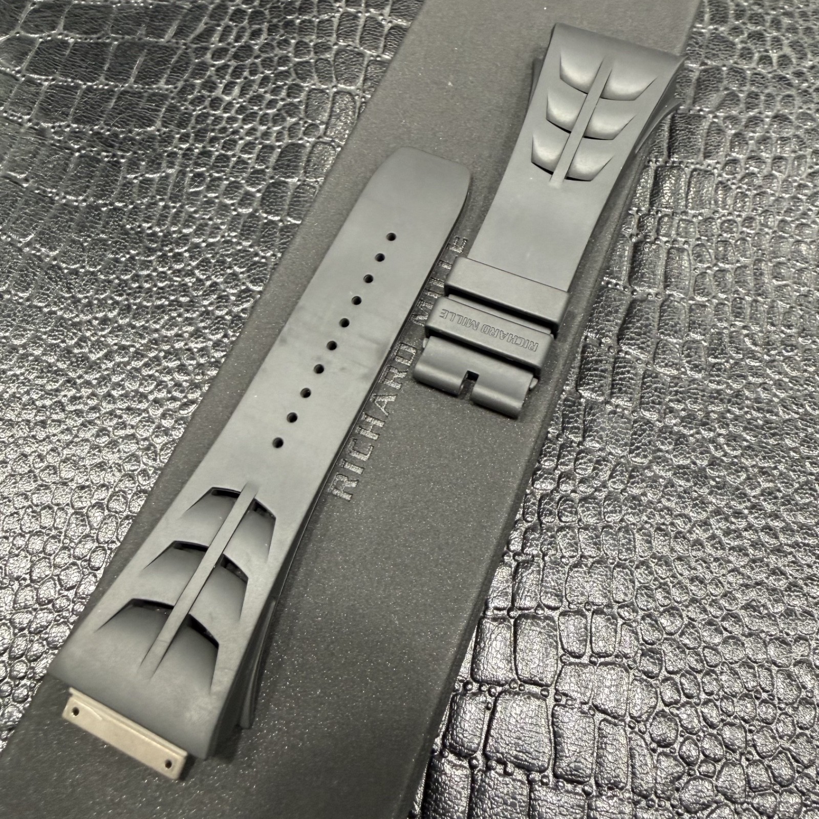 RM11-03 RICHARD MILLE BLACK RUBBER STRAP – 100% AUTHENTIC ORIGINAL & UNWORN