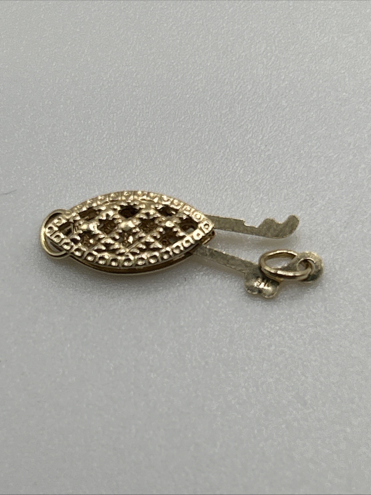 Vtg 14k Gold Filigree Fish Hook Clasp 11.6mm X 5.5mm Pearl/Bead Jewelry Making