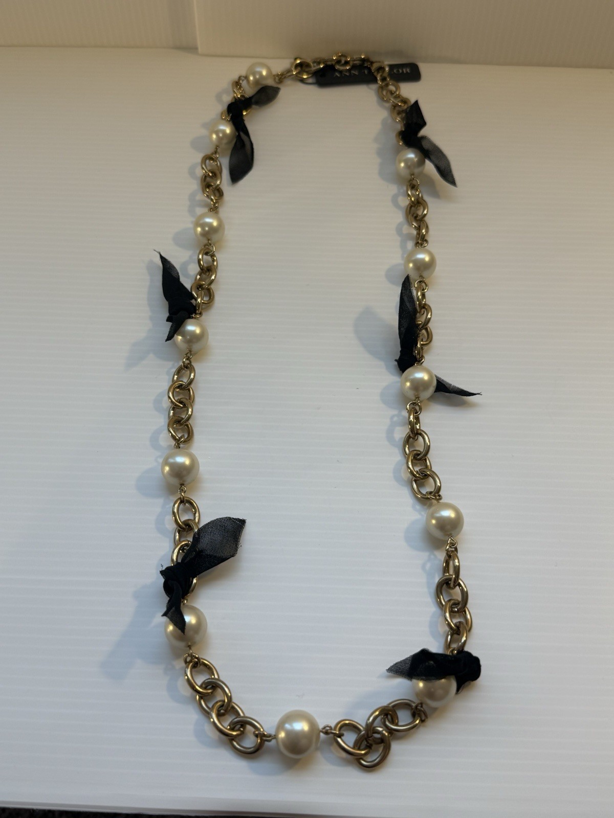 90’s Ann Taylor NWT Statement Necklace Chain Pearl Ribbon Heavy Chunky 33.5” L