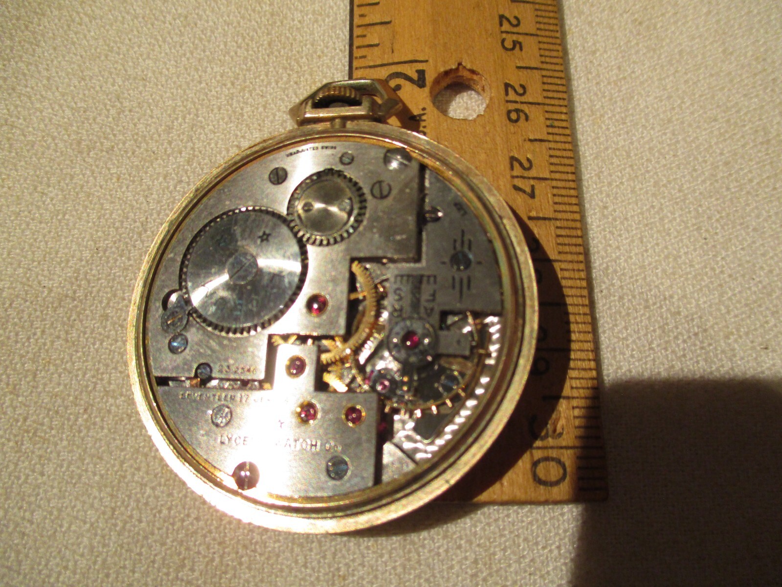 VINTAGE LYCEUM 10K GOLD FILLED YELLOW GOLD CASE 17 JEWEL MENS POCKET WATCH