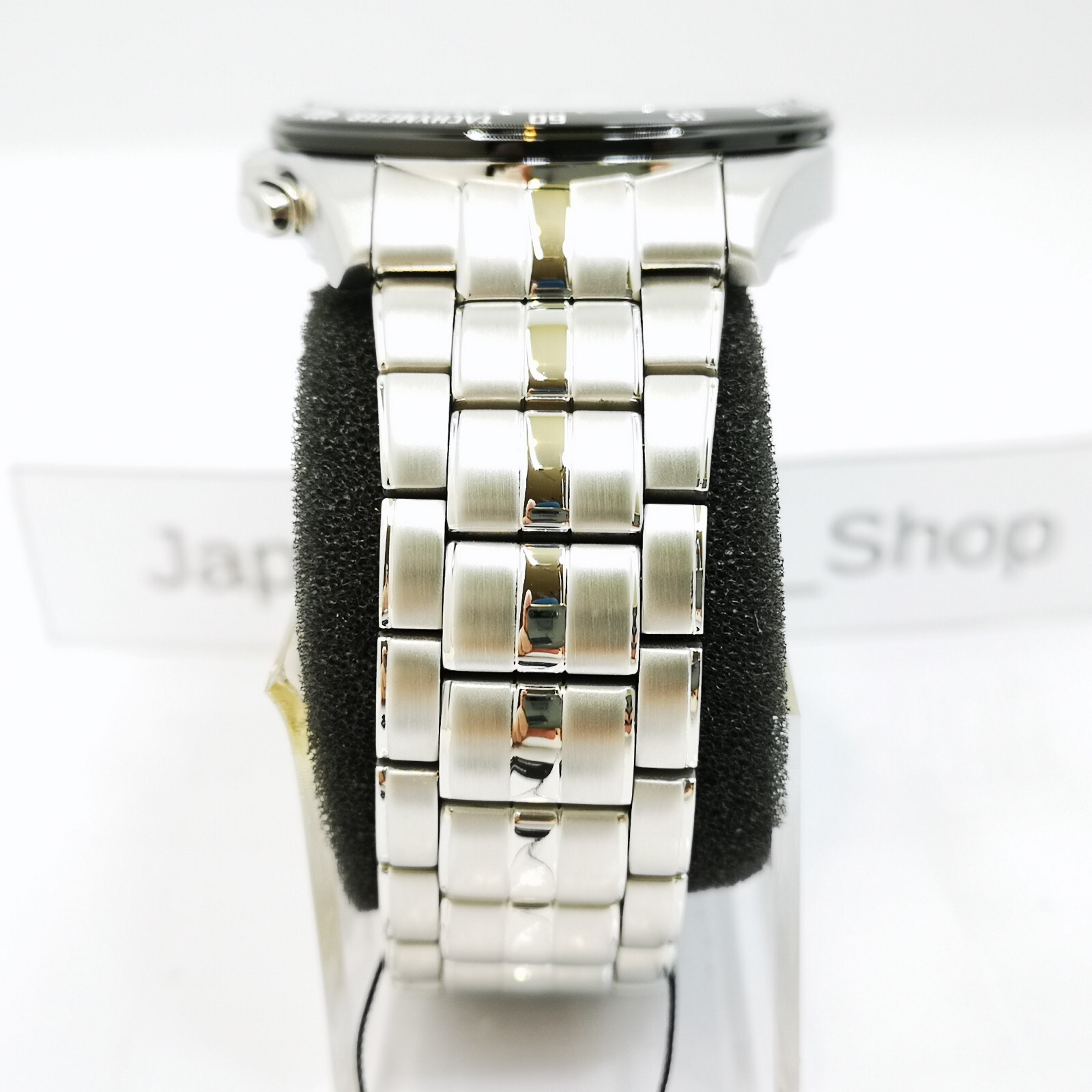 CITIZEN Collection Eco-Drive CB5874-90A White Solar Radio Men’s Watch New in Box