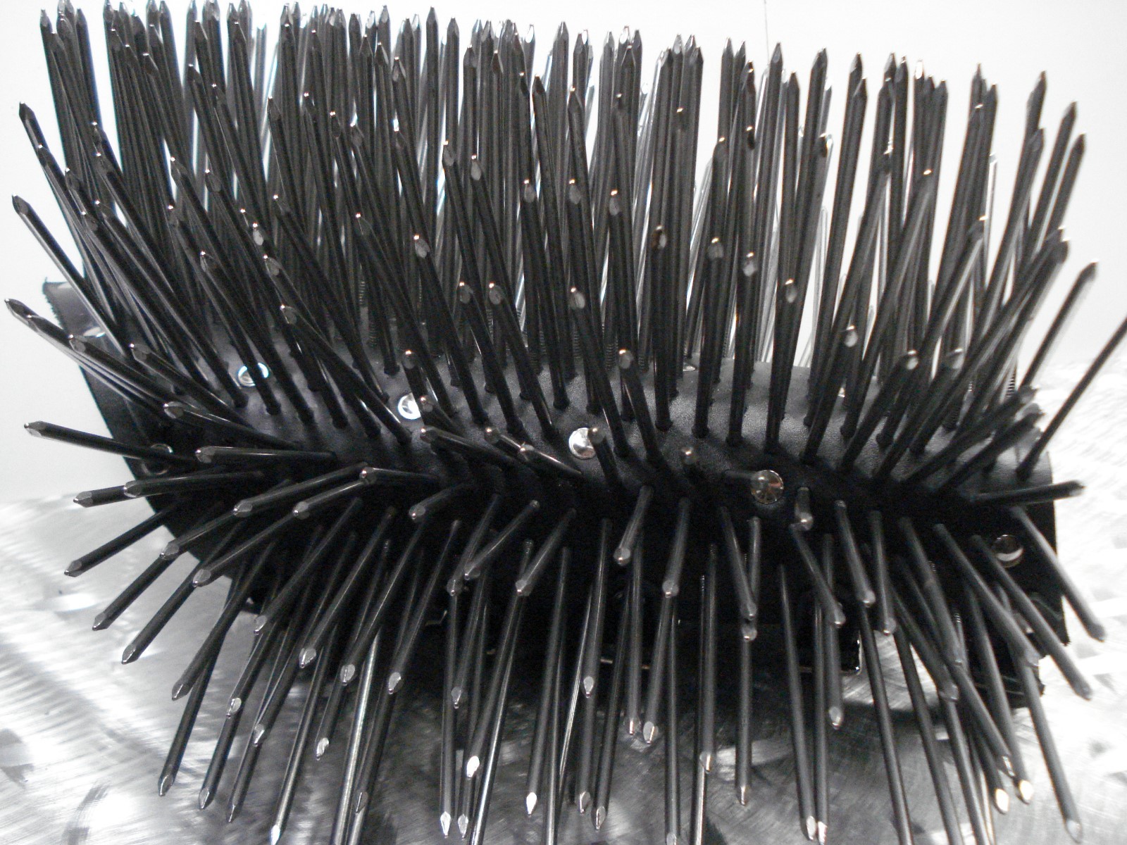 GIANT NAILED LEATHER GAUNTLET. BLACK METAL….. (MDLG0046) ….. SLAYER