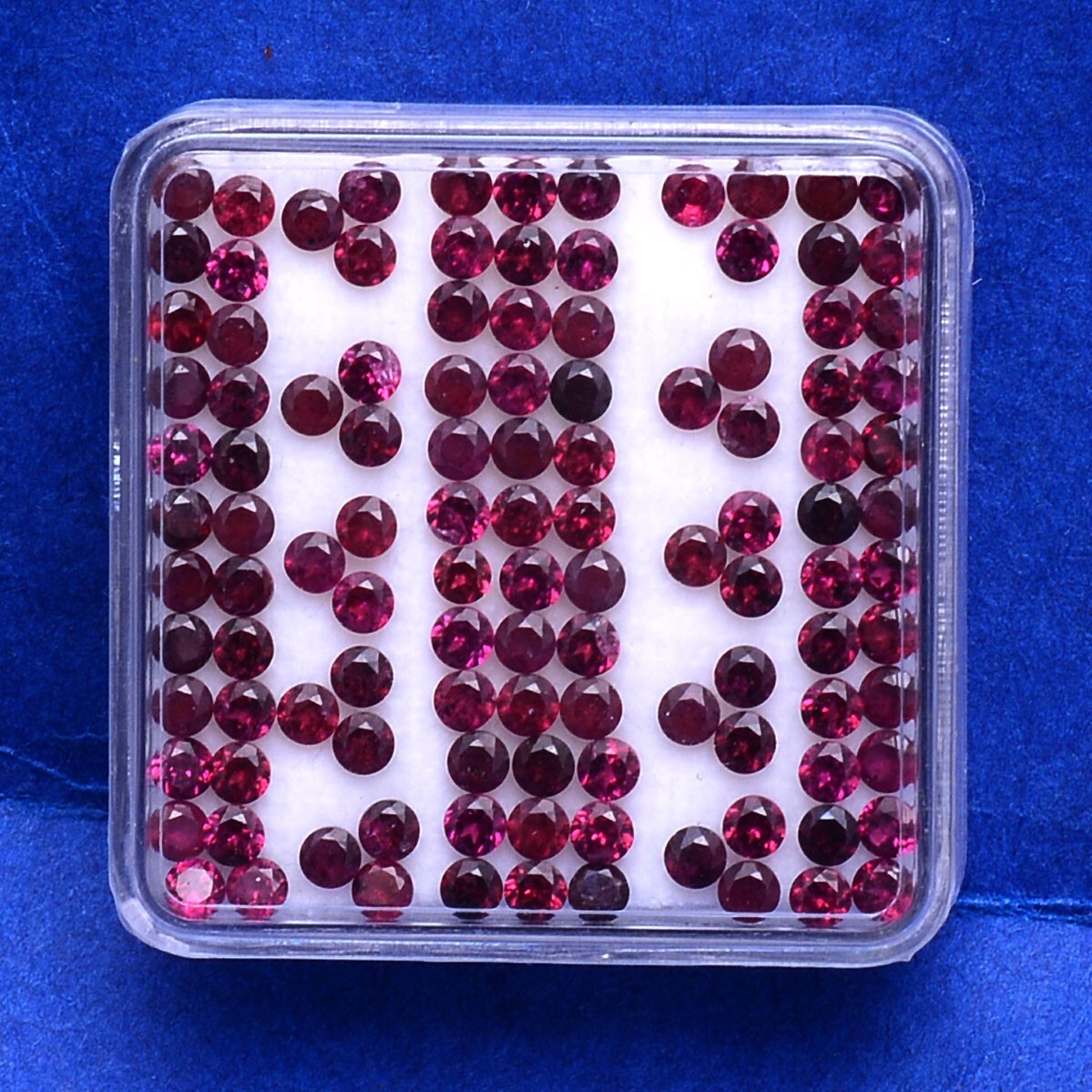 114 Pcs Natural Rhodolite Garnet 2.70mm Round Cut Untreated Sparkling Gemstones
