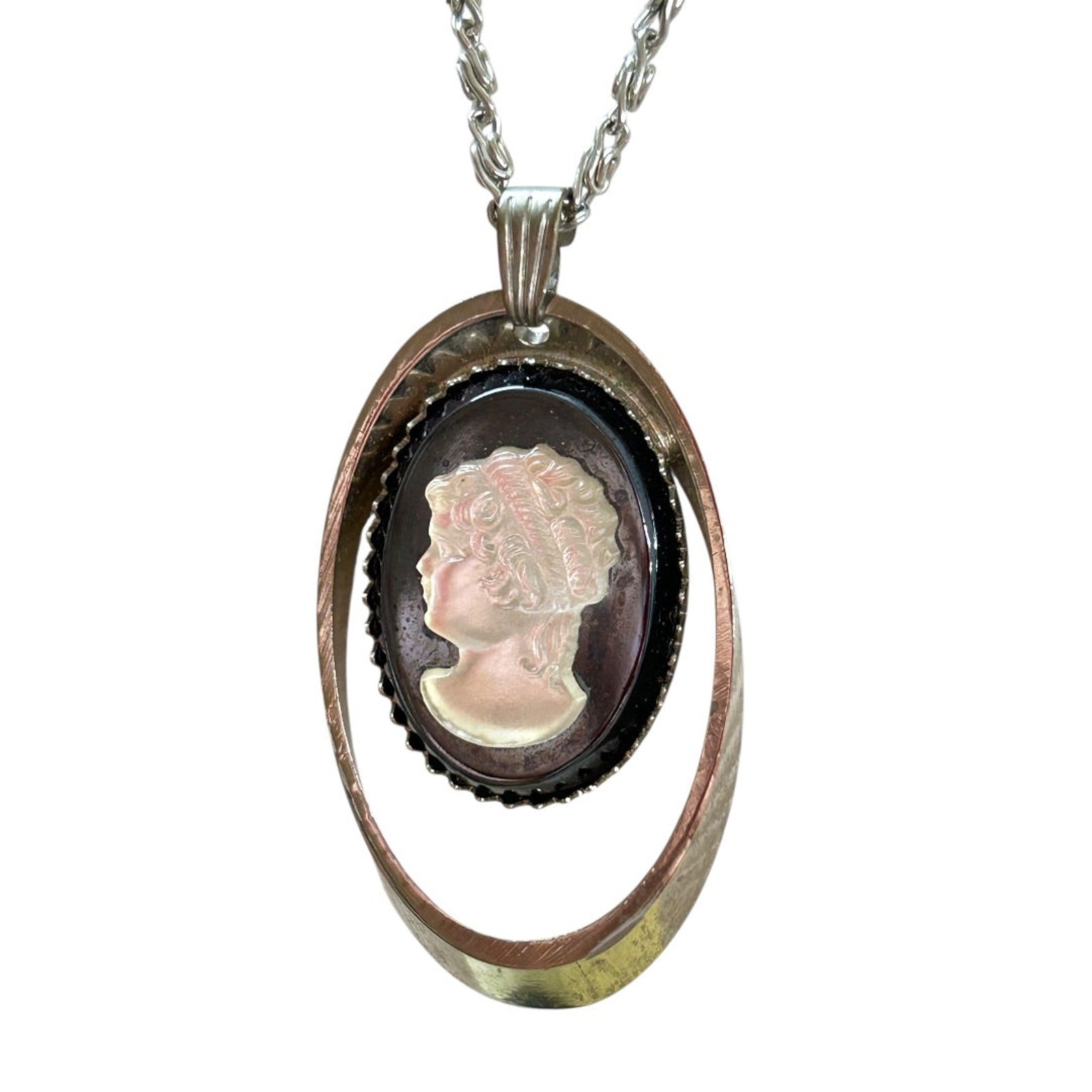 Silvertone Overhead Necklace 24 Inch Cameo Pendant 1.75″