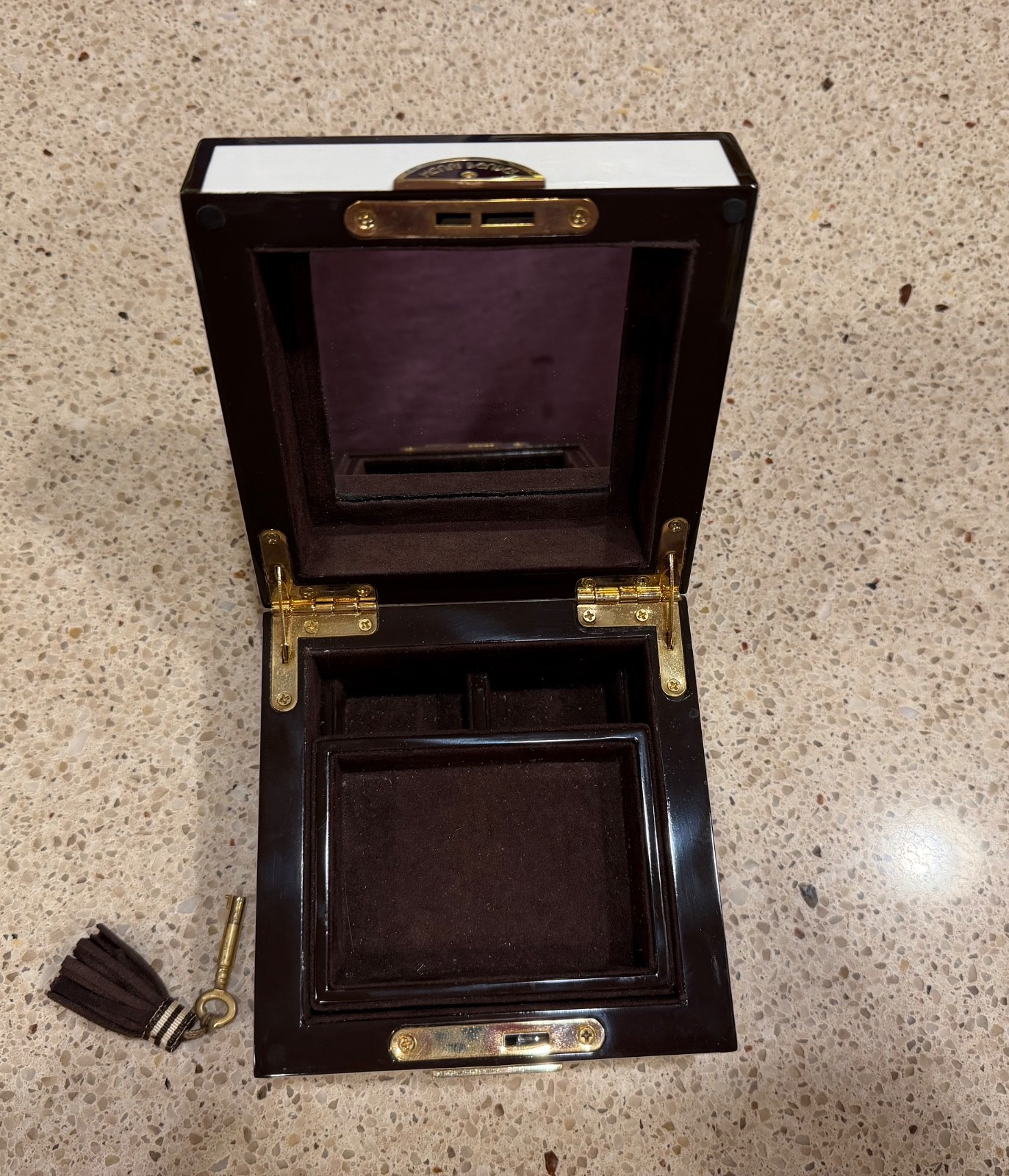 Rare Henri Bendel Lacquered Wood Jewelry Box Izak Zenou Fashion Girl Dog