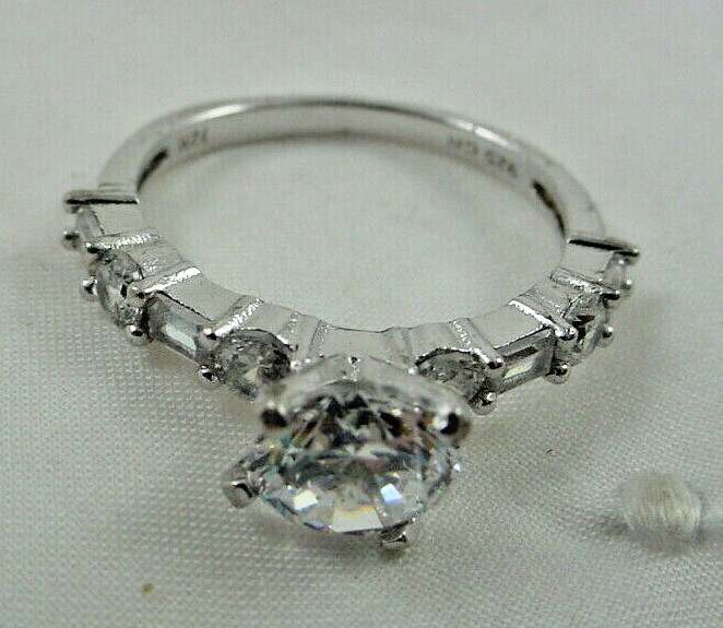 Signed FZN FUZION 925 Sterling Silver Gemstone Ring Size 7