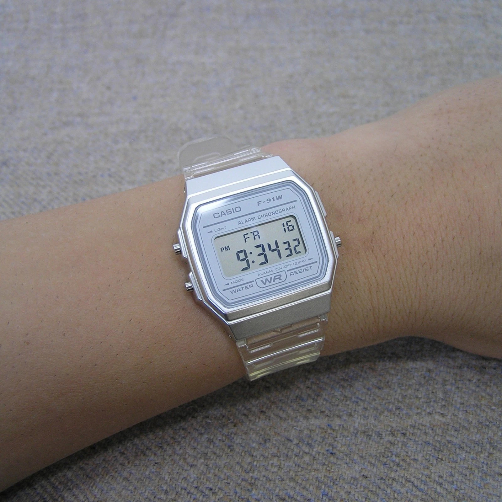 UK STOCK CASIO F-91WS-7JH Japan Exclusive Digital Watch Clear Imported Model