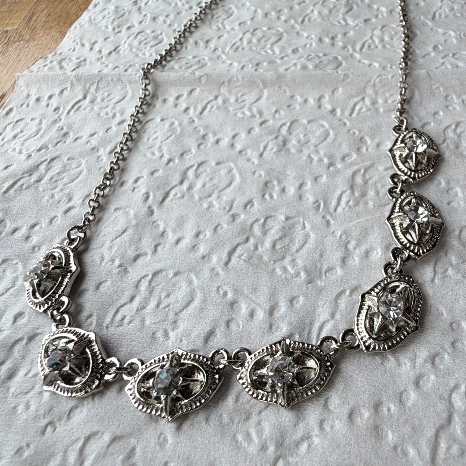 Macy’s 2028 Brand Silvertone White Crystal Oval Necklace 16 in NWT