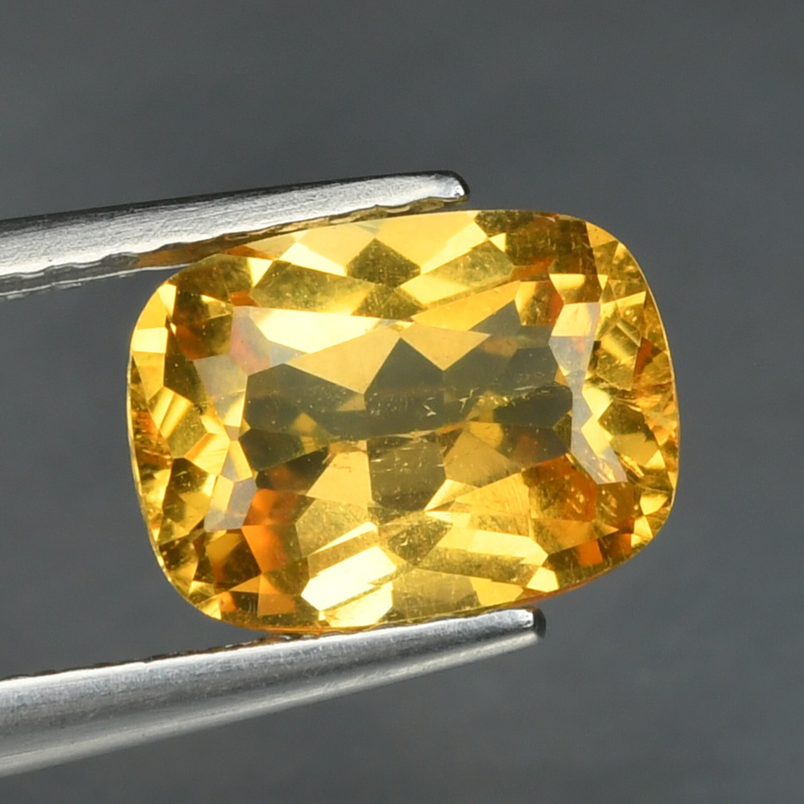 1.64Ct (8.0×6.0) Valuable! Ultra Rare Imperial Topaz Earth Mined Rare Gemstone.