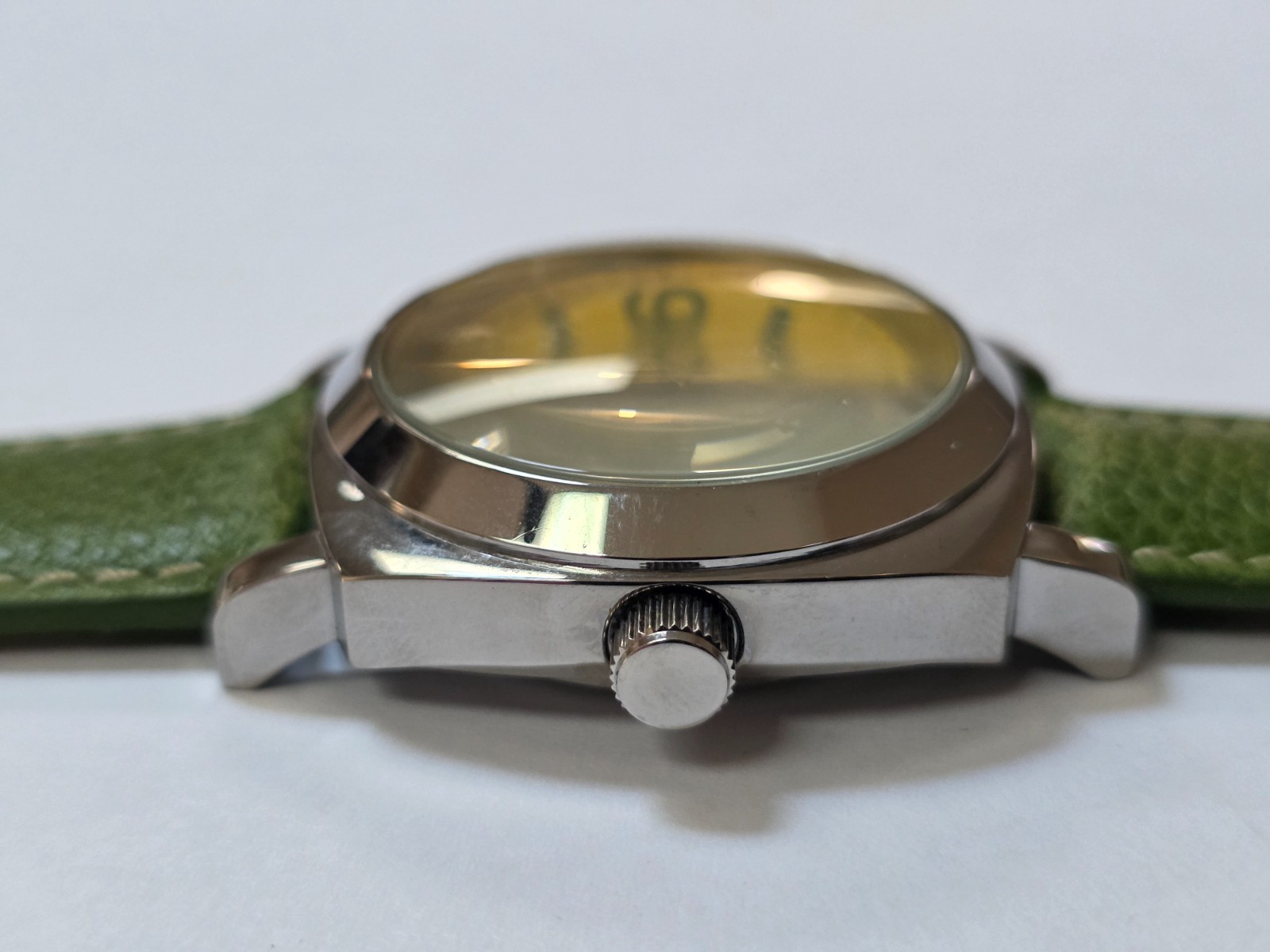 Joan Rivers Classics V377 Watch Leather Wristwatch stainless steel green yellow