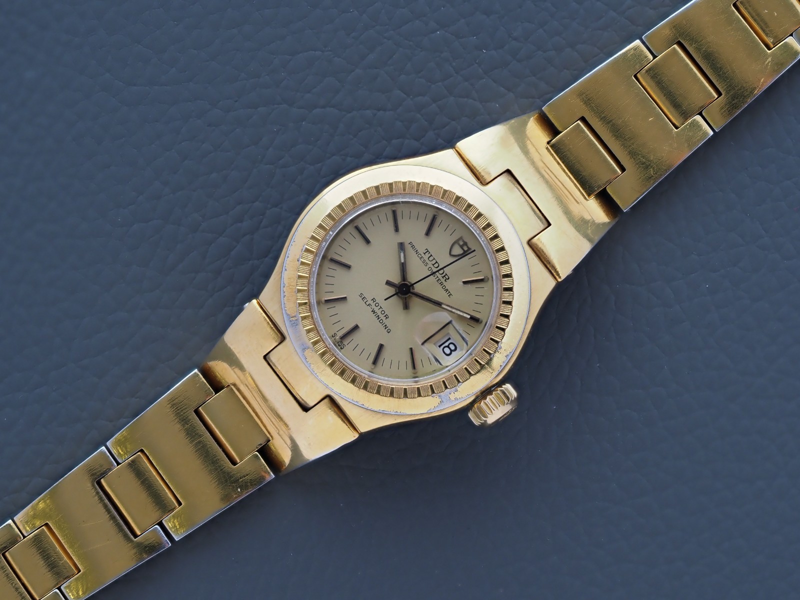 Tudor Princess Oysterdate 26mm 9301/3 Gold Plated Champagne Dial 1974