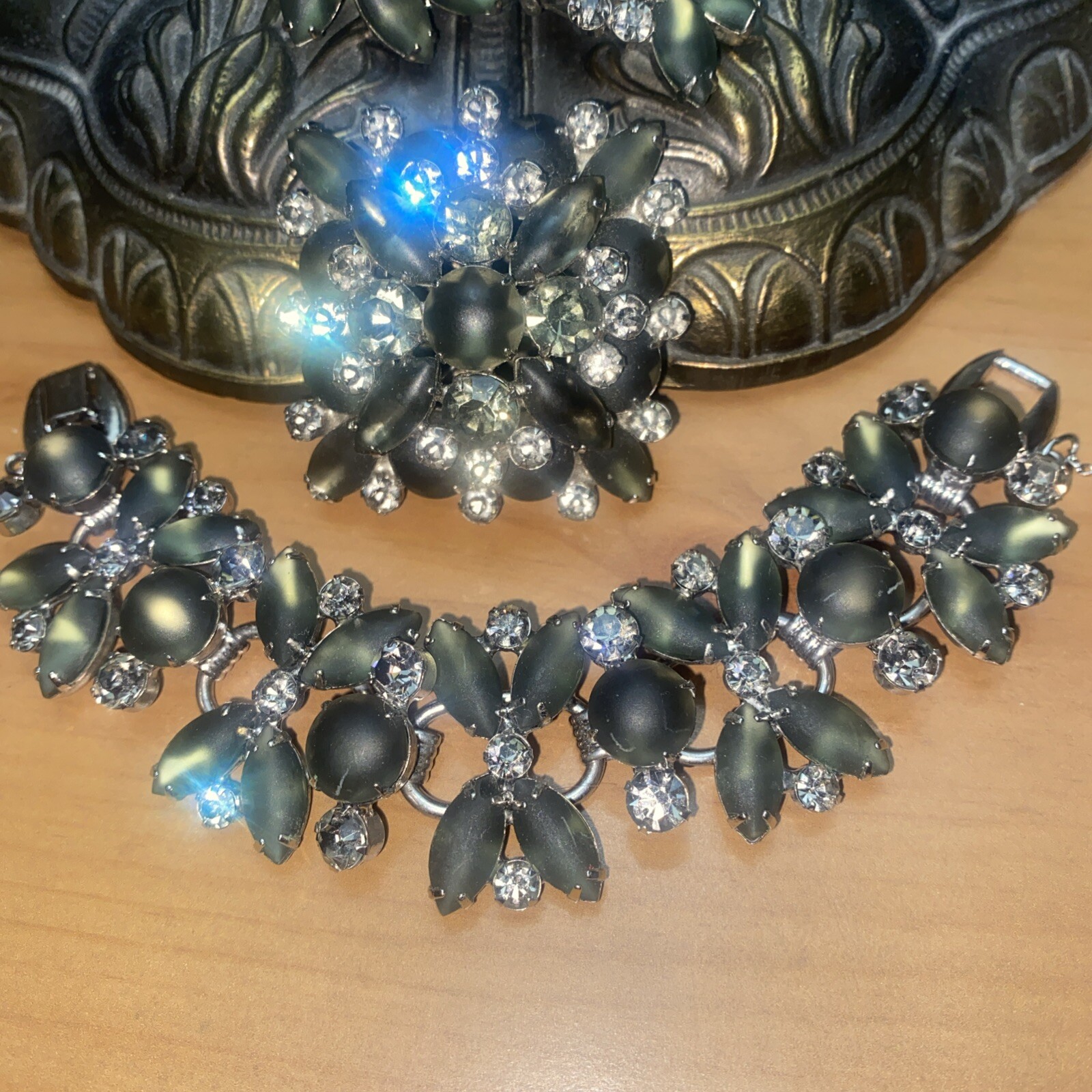 Vintage Juliana D&E Smokey Girve Rhinestone Bracelet Brooch Earring Set Parure
