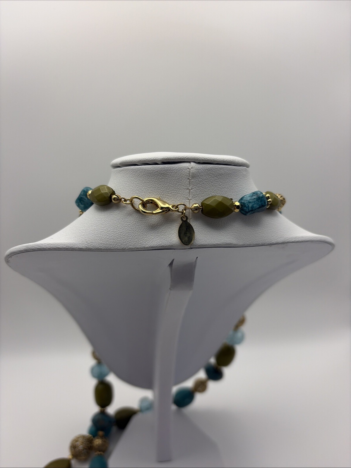 Robert Rose Blue green Bead Necklace Casual Work Dress