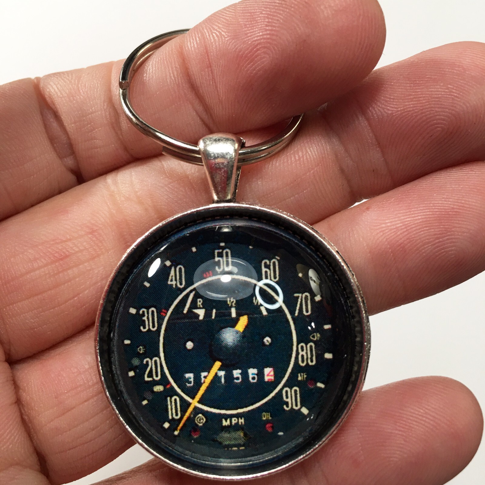 Vintage VW Volkswagen 90 MPH Speedometer 1968-1972 Reproduction Keychain