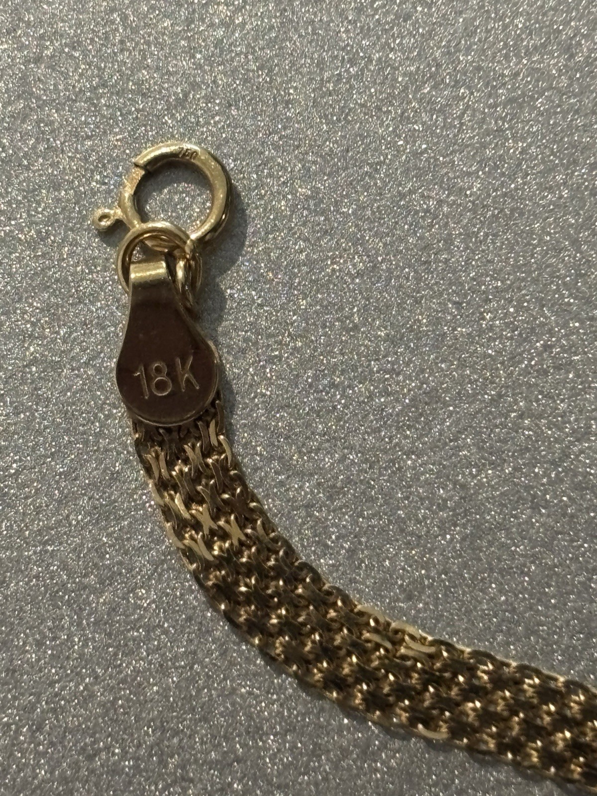 18K Yellow Gold Milanese mesh Necklace 6.6g