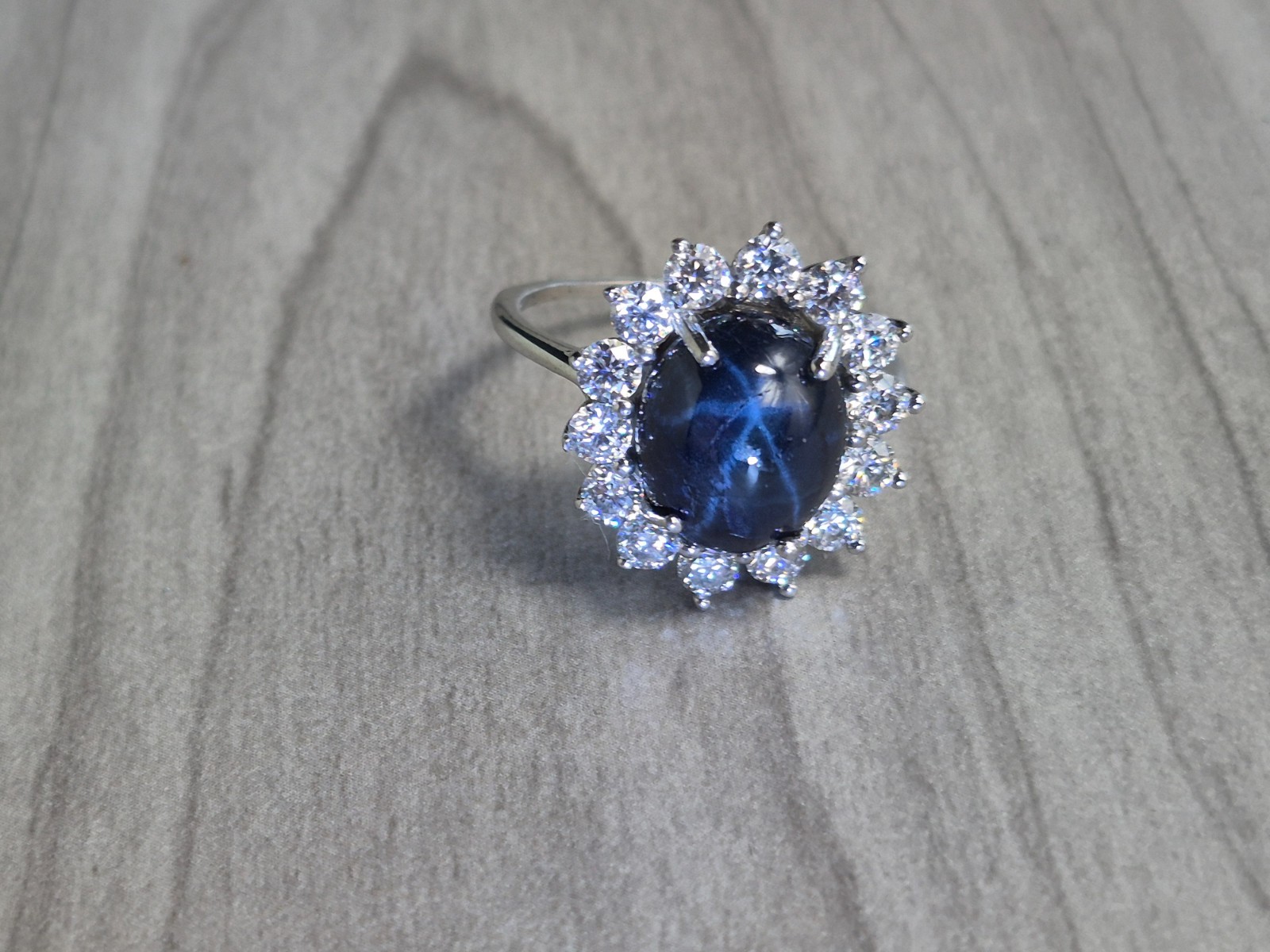 D’Joy Blue Star Sapphire (DF) + Moissanite (8.75 cttw) 925 silver ring size 9