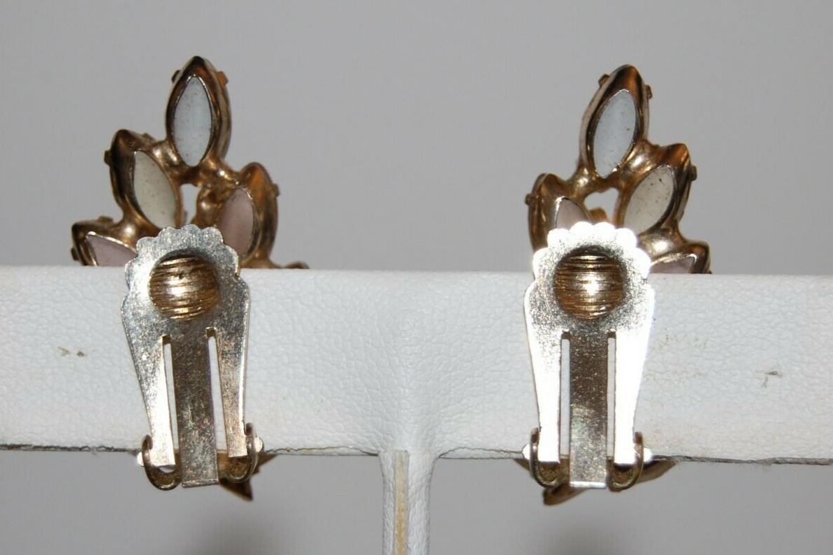 ELEGANT VTG MCM MULTI COLORED PASTEL FROSTED CRYSTALS EAR CLIMBERS CLIP EARRINGS