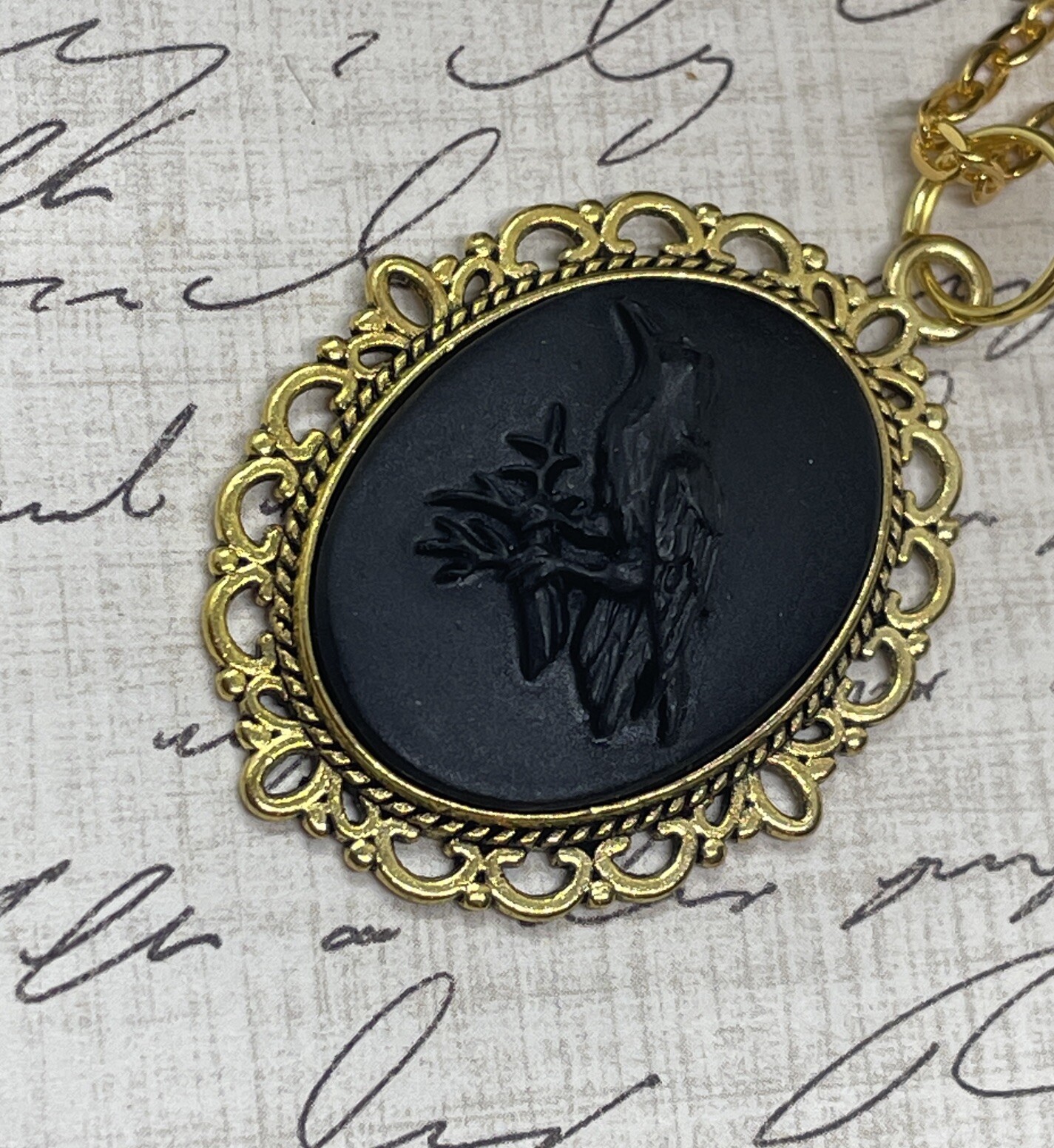 Black Crow Raven Gothic Steampunk Cameo Necklace Mens Womens Gift Wedding Gold T