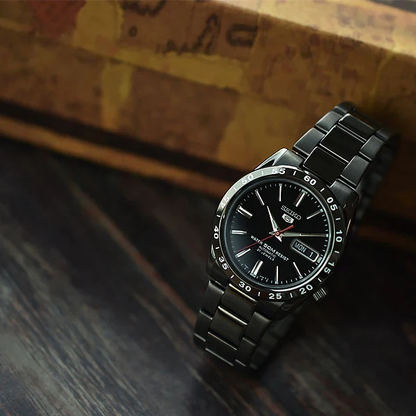 Seiko 5 Automatic SNKE03K1(SNKE03KC) Black Dial 21 Jewels Men’s Watch NEW Japan
