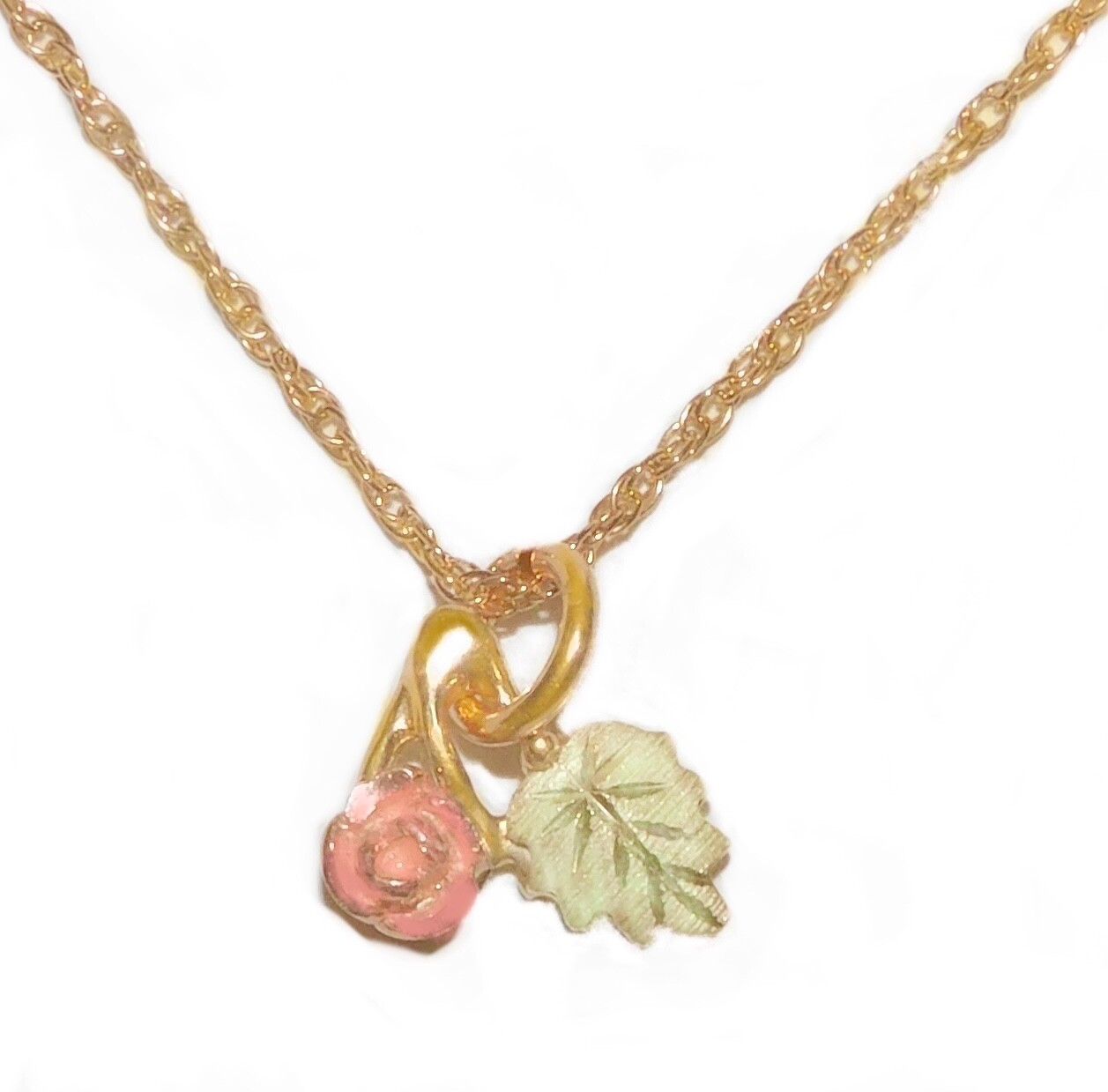 Black Hills Gold 10k Rose Leaf Pendant Necklace