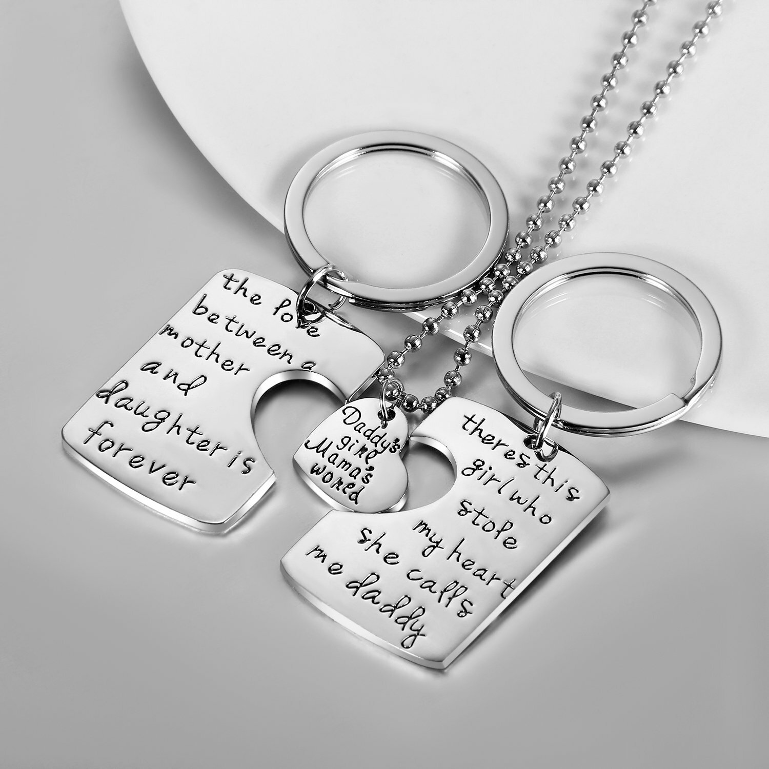 3Pcs Dad Daughter Mommy Keychain Pendant Necklace Family Jewelry Birthday Gift