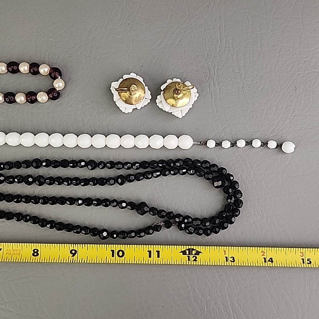 Vintage Beaded Necklace Screw Back Earrings Lot of 4 Glass Black White