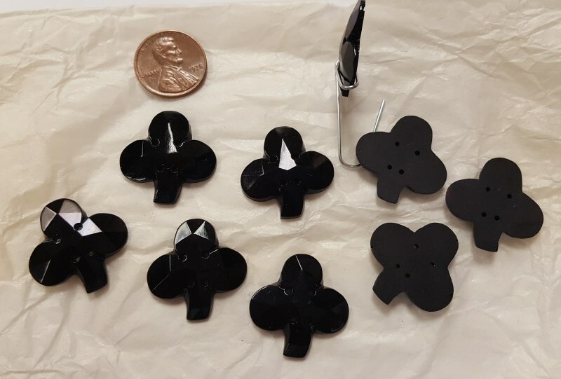 6 VINTAGE GLASS JET BLACK CLOVER SHAMROCK CABOCHON 4 HOLE SEW BUTTON BEADS 4544